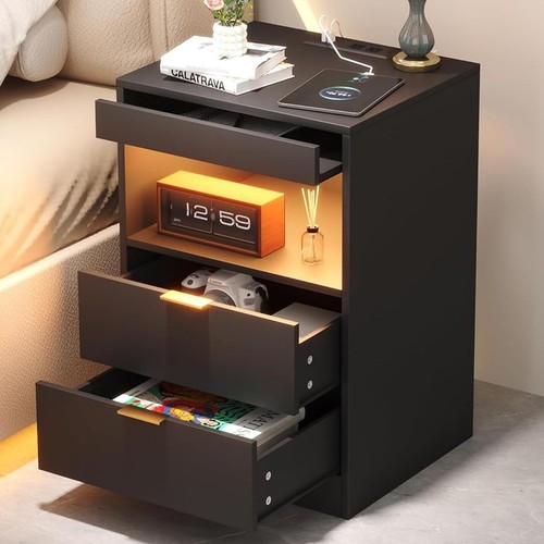 Night stand with - gun, &